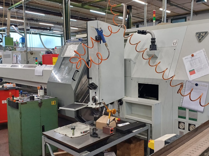Tornio CNC usato CMZ TX-66-Y2-Quattro con caricatore di barre
