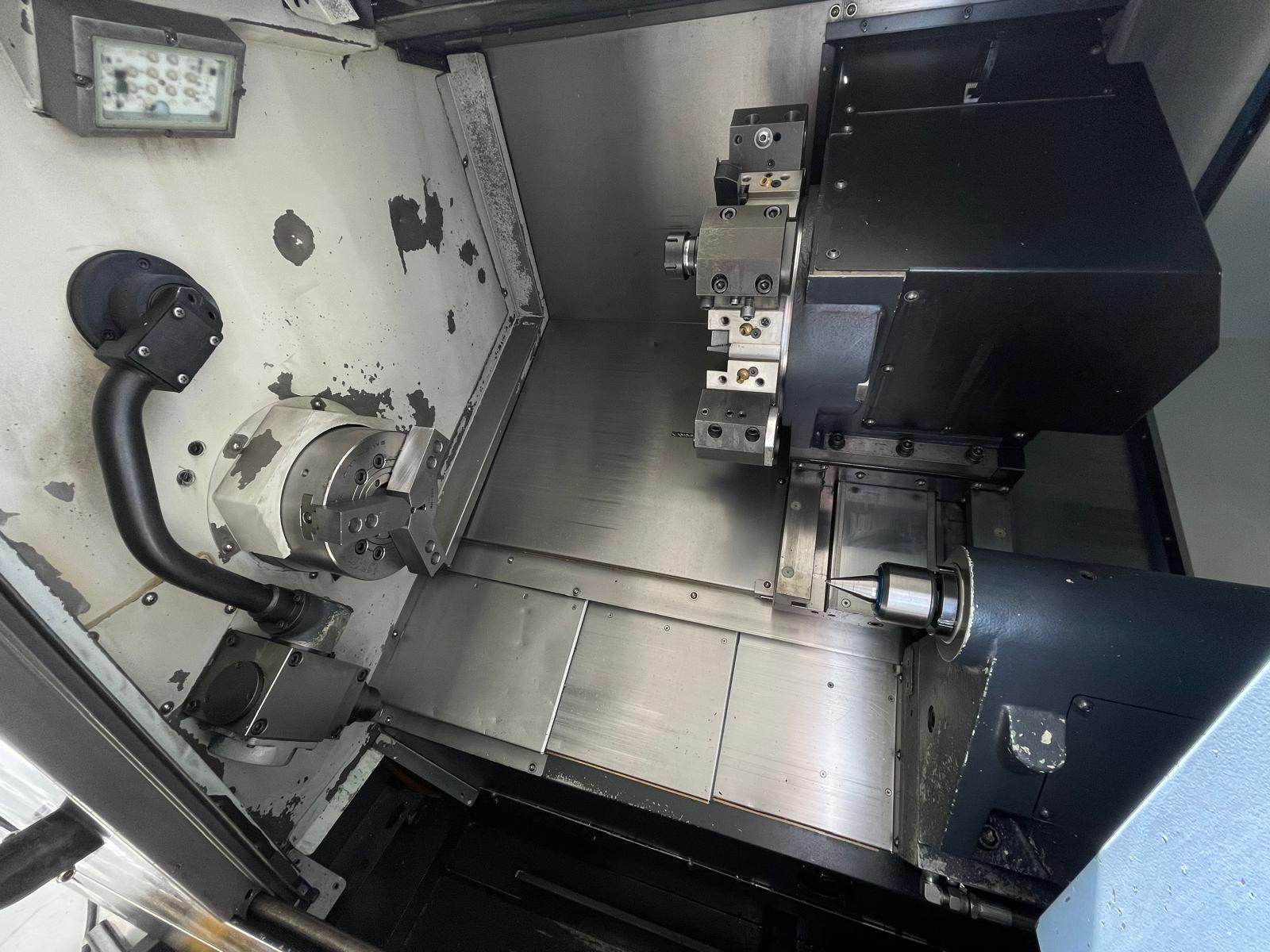 Tornio CNC usato Doosan Puma GT2100 interno